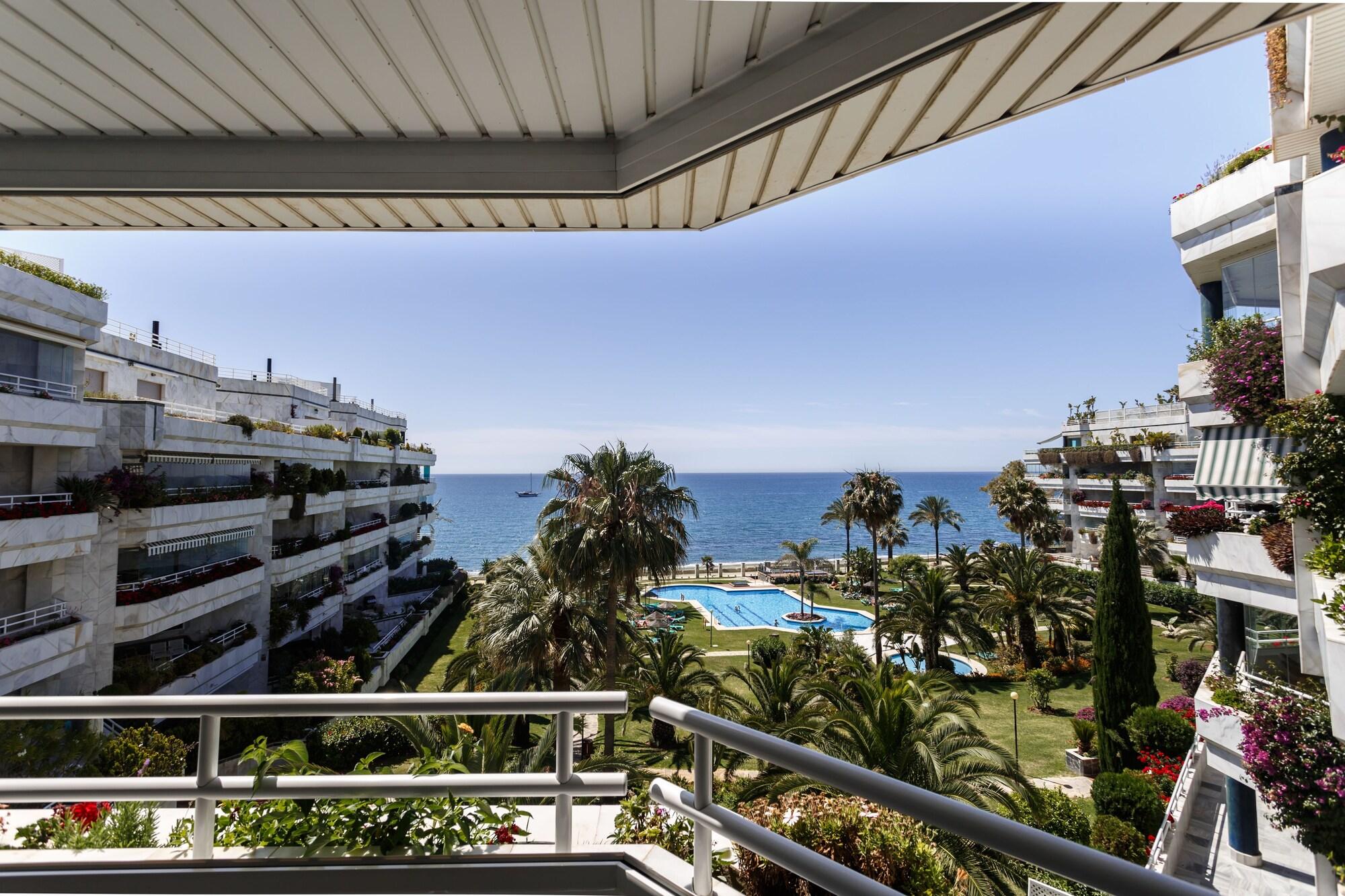 Coral Hotel 4*