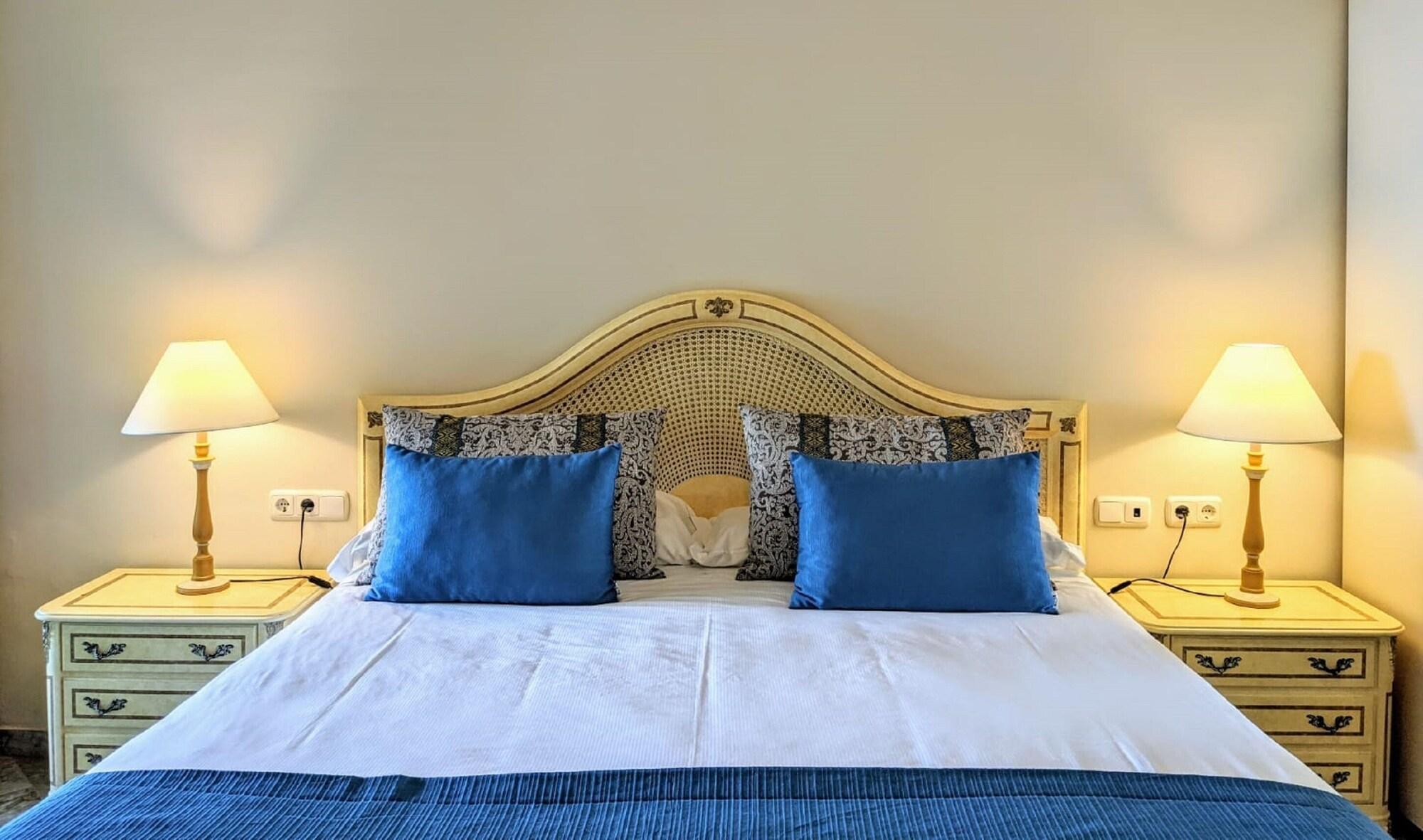 Coral Hotel 4*
